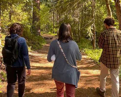 Navigating the First Weeks on Campus A Guide to Early Student Success walking in the park at Southern Oregon University Learn More